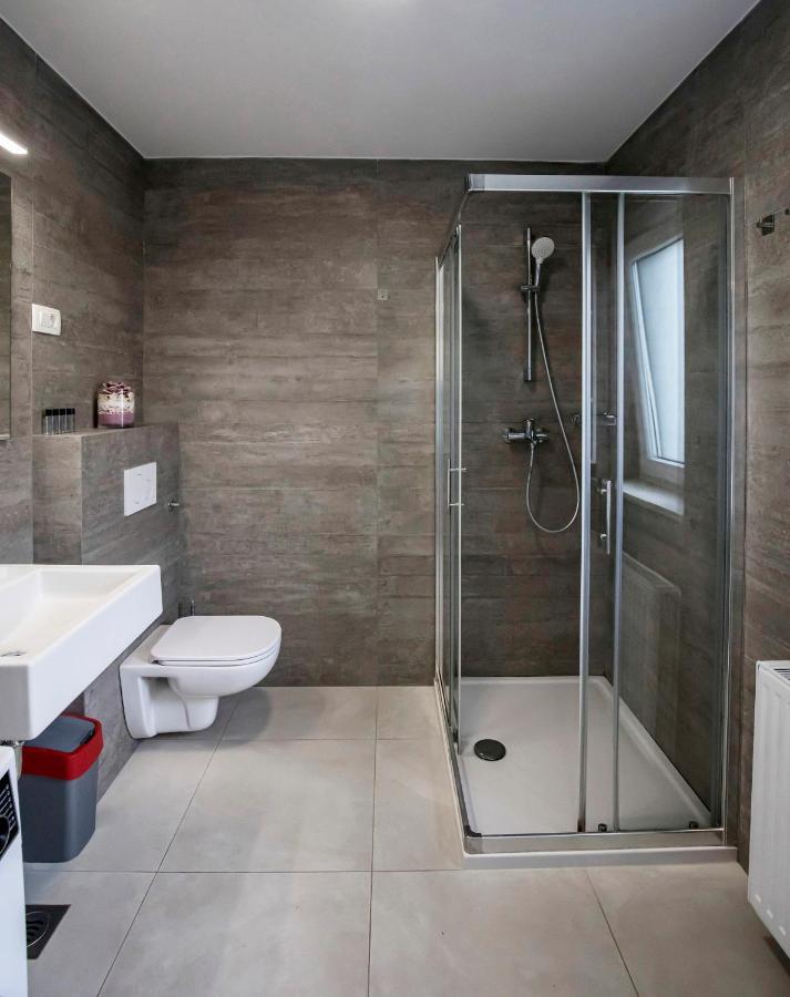 Apartments Vila Apolonia Ljubljana Luaran gambar